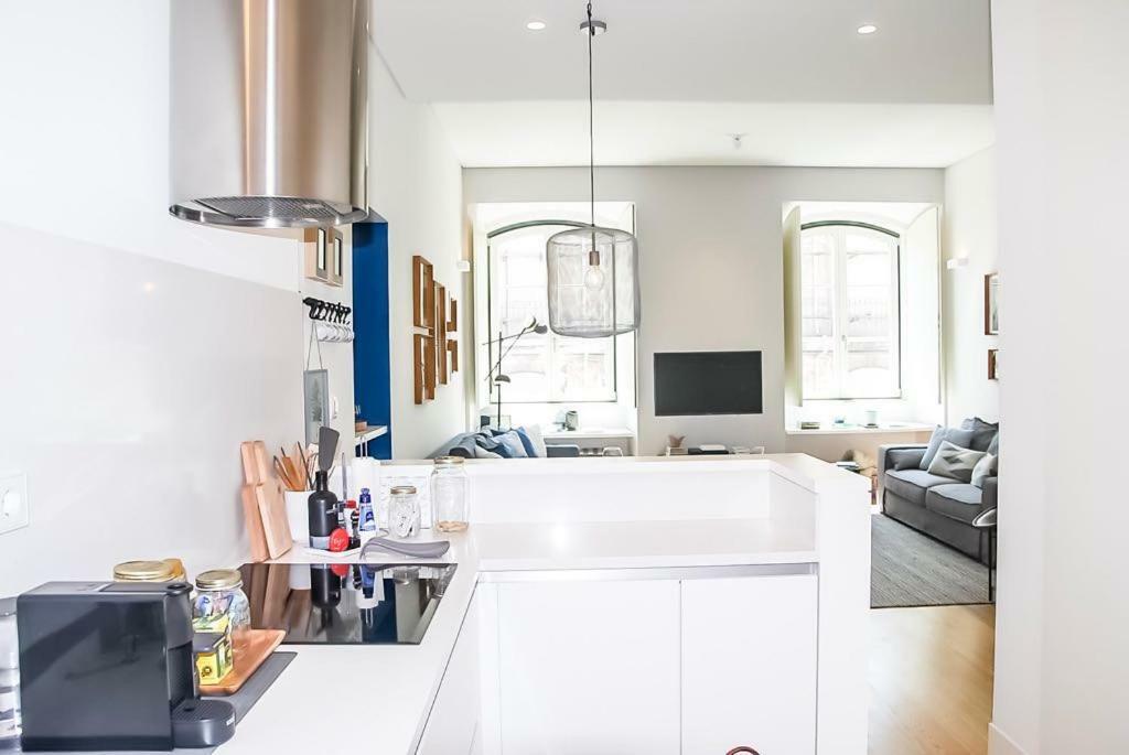 Apartment Luxury And Beautiful In Chiado *