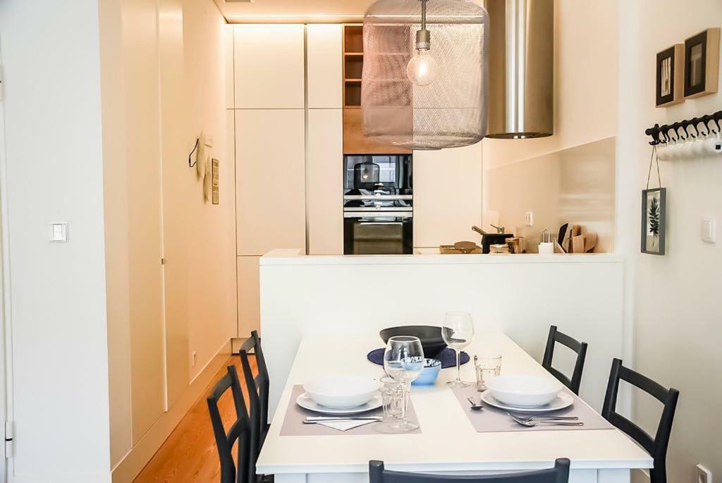 Luxury And Beautiful In Chiado Apartment
